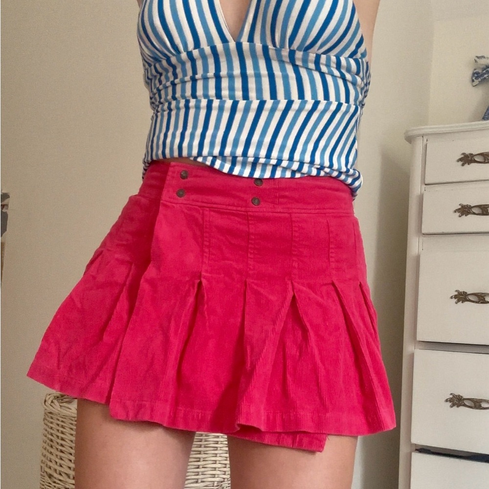 Hot Pink Y2K vintage corduroy mini skirt